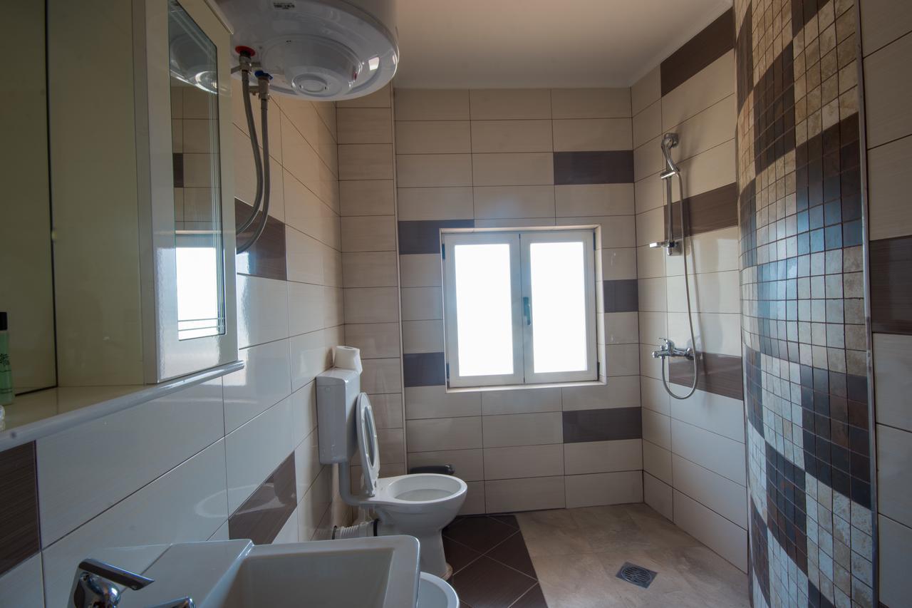 Apartments Astel บาร์ ภายนอก รูปภาพ